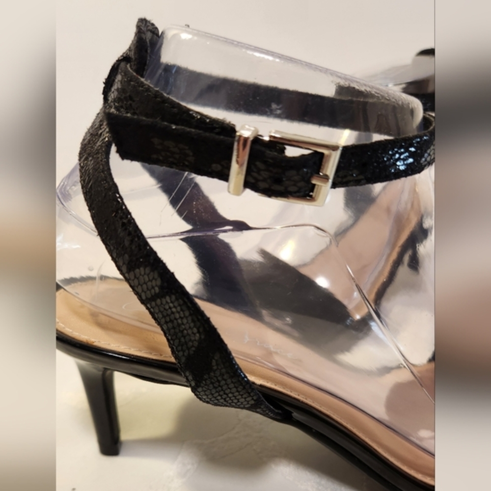 Amelia Grace Black Crocodile Embossed Strap Square Toe 2.5" Heeled Sandal Size 8 - Picture 2 of 7